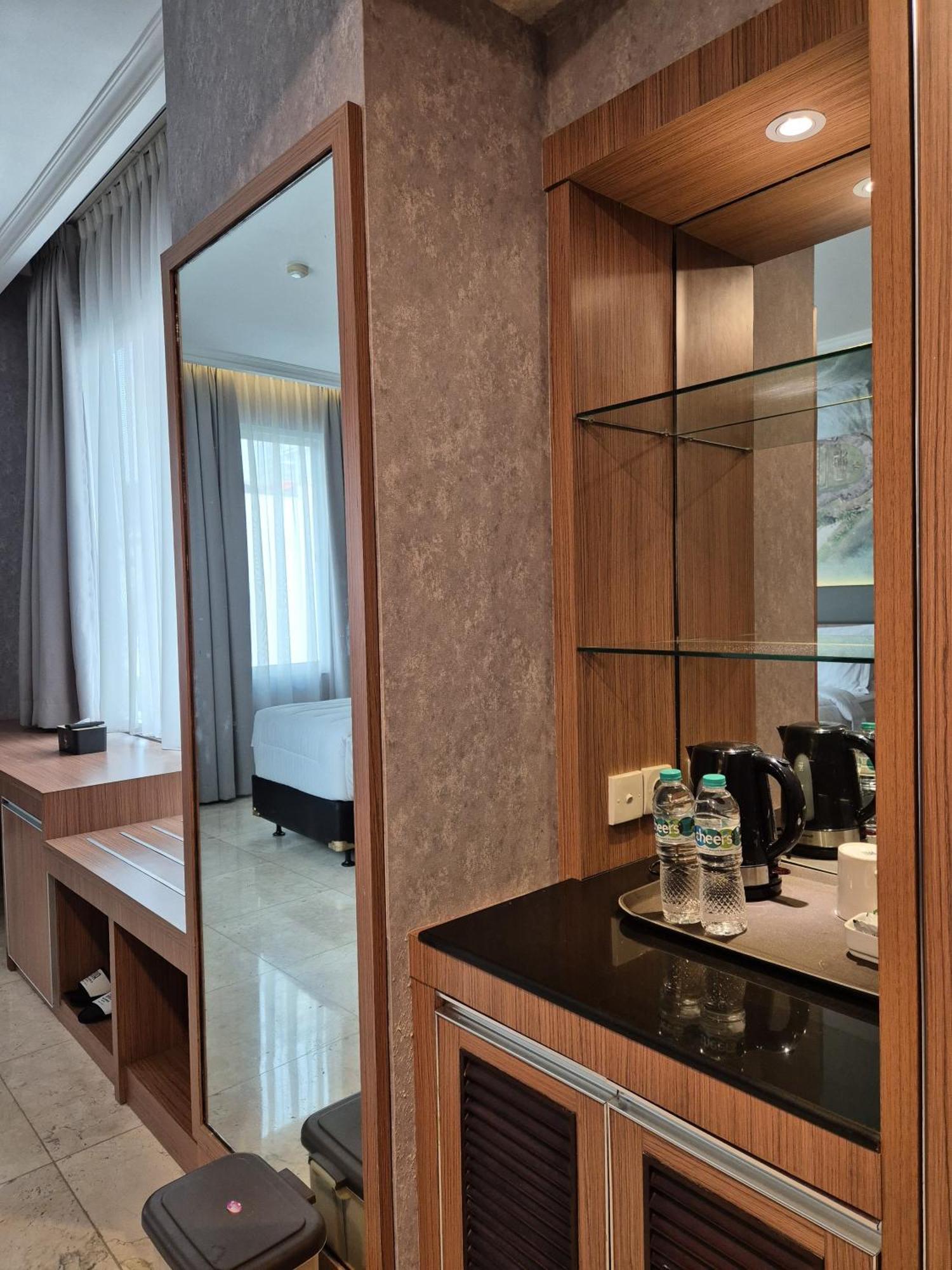 Giia Maluku Hotel Thamrin Jakarta Extérieur photo